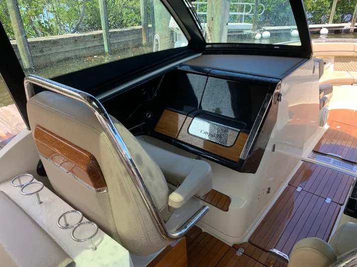  Yacht Photos Pics 2023 CHRIS-CRAFT 35 CALYPSO - Image 26