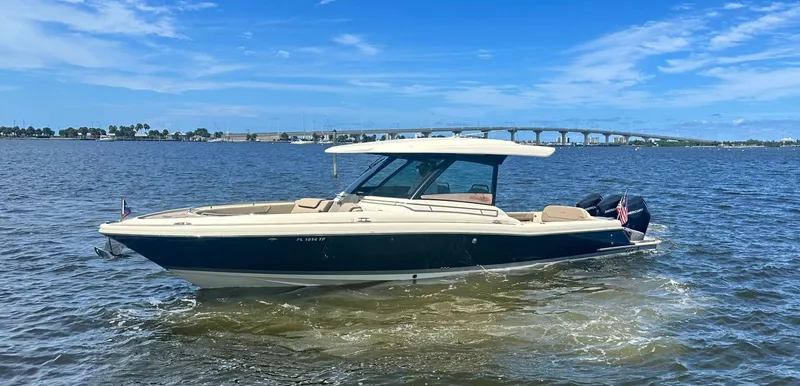  Yacht Photos Pics 2023 Chris-craft 35 Calypso - Image 1