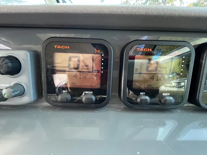 Reel Wired Yacht Photos Pics 2008 Tiara 315 Legasea Marine