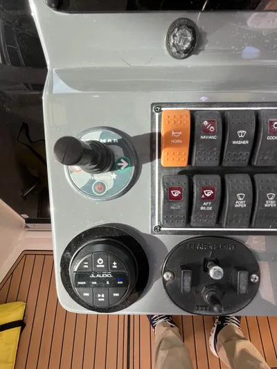 Reel Wired Yacht Photos Pics 2008 Tiara 315 Legasea Marine