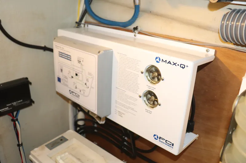 Beach Cat Yacht Photos Pics 