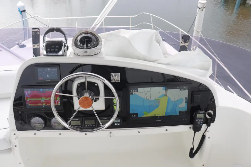 Beach Cat Yacht Photos Pics 