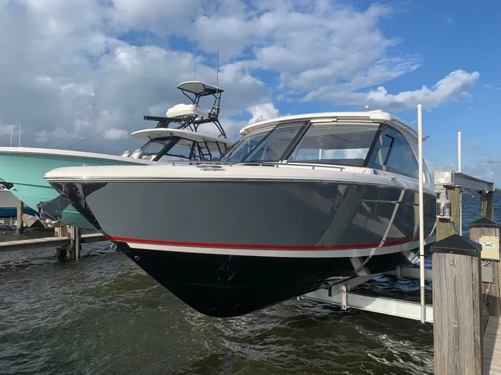  Yacht Photos Pics 2022 REGAL LX36 - Image 14