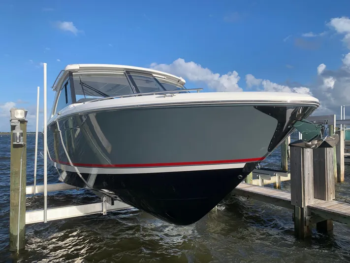  Yacht Photos Pics 2022 REGAL LX36 - Image 12