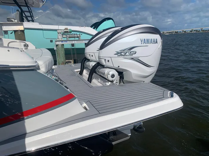  Yacht Photos Pics 2022 REGAL LX36 - Image 16