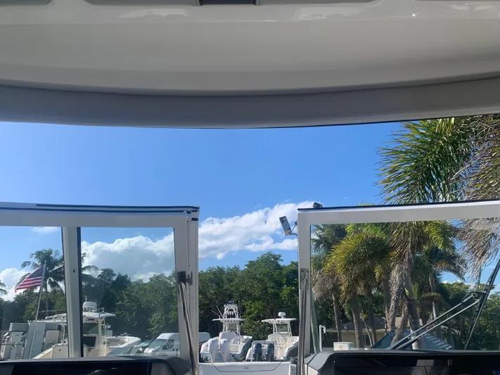  Yacht Photos Pics 2022 REGAL LX36 - Image 37