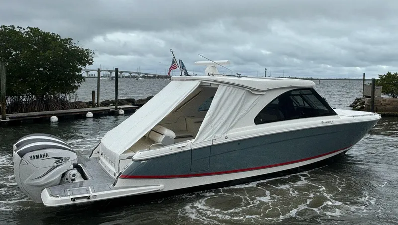  Yacht Photos Pics 2022 REGAL LX36 - Image 7