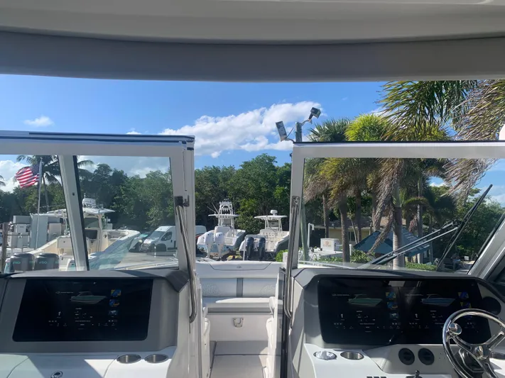  Yacht Photos Pics 2022 REGAL LX36 - Image 36