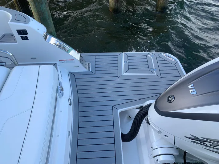  Yacht Photos Pics 2022 REGAL LX36 - Image 18