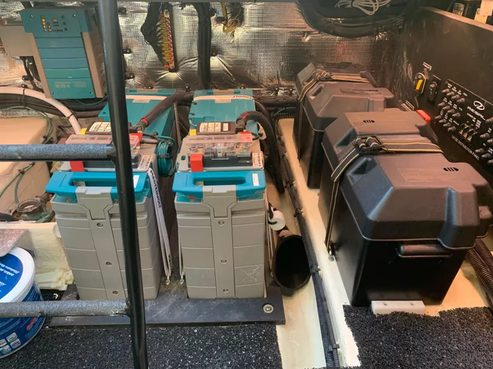  Yacht Photos Pics 2022 REGAL LX36 - Image 48