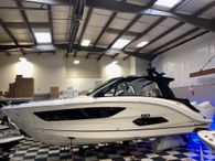 2023 Sea Ray Sundancer 370 OB