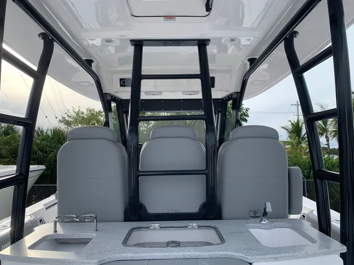  Yacht Photos Pics 2024 EVERGLADES 365 CC - Image 22