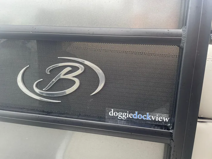  Yacht Photos Pics 2024 Barletta L25ma - Image 10