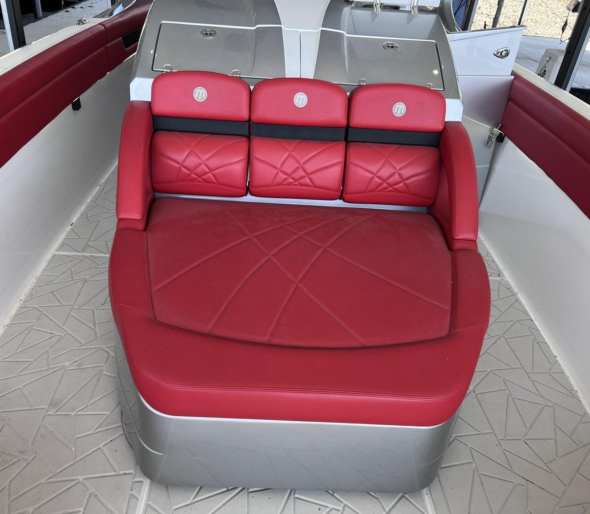 2019 Mystic Powerboats 42 