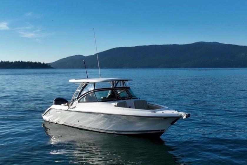 Pursuit DC 235 Dual Console