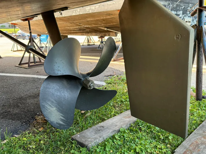 Baby Cake Yacht Photos Pics 