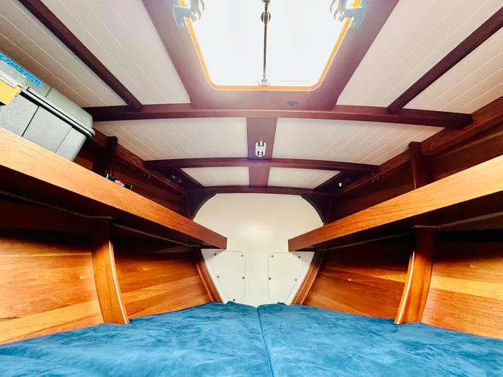 Bamboozle Yacht Photos Pics 