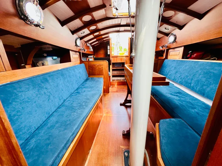 Bamboozle Yacht Photos Pics 