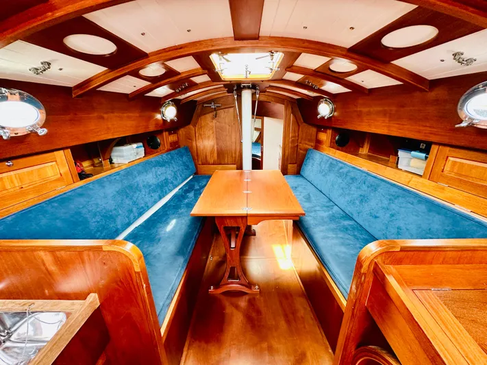 Bamboozle Yacht Photos Pics 