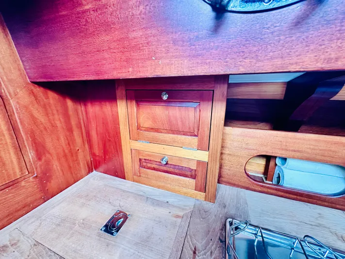 Bamboozle Yacht Photos Pics 