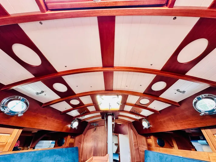 Bamboozle Yacht Photos Pics 