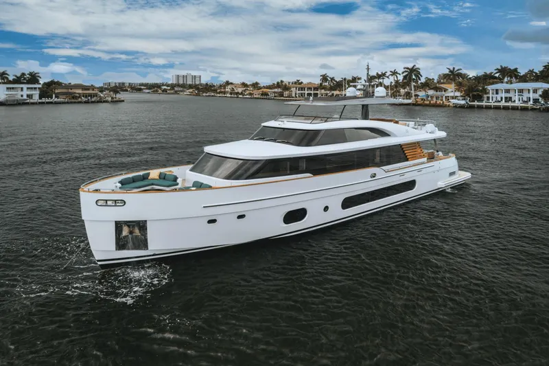 Gubatimes Yacht Photos Pics 