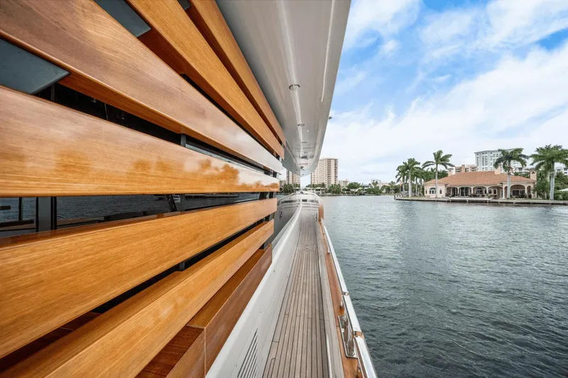 Gubatimes Yacht Photos Pics 