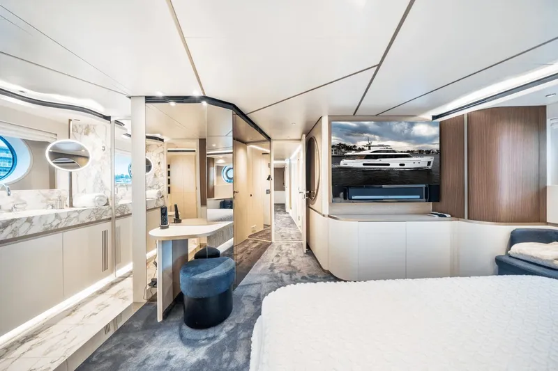 Gubatimes Yacht Photos Pics 