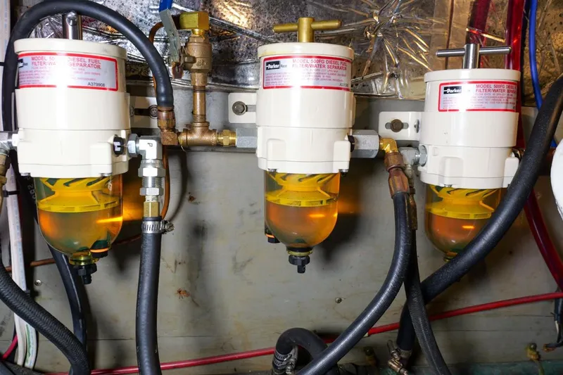 Rose Petal Yacht Photos Pics 1981 Tollycraft 48 Cockpit Motor Yacht diesel fuel filter system.