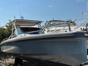 2019 Axopar 28 T Top