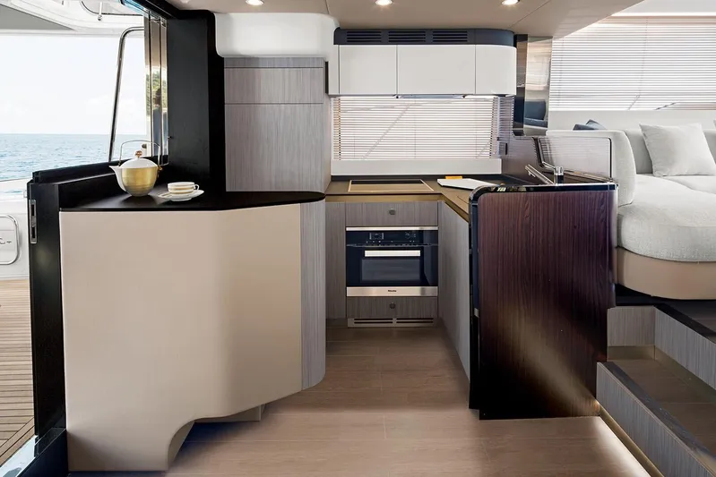  Yacht Photos Pics Manufacturer Provided Image: Manufacturer Provided Image