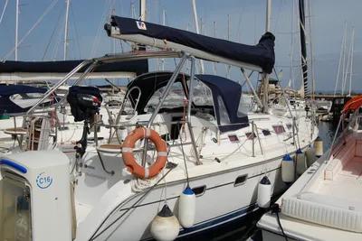 2006 Hunter 38