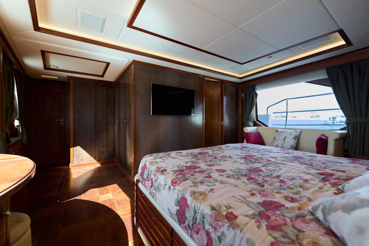 2013 Benetti 93 