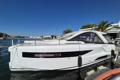 2024 Jeanneau DB 37