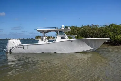 Tidewater 380 CC Adventure