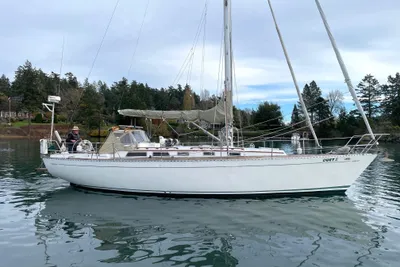 Cheoy Lee 41Offshore