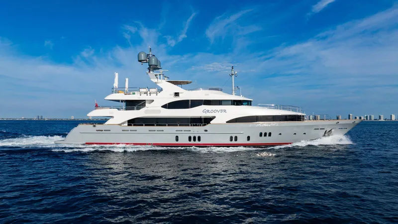 Groover Yacht Photos Pics 