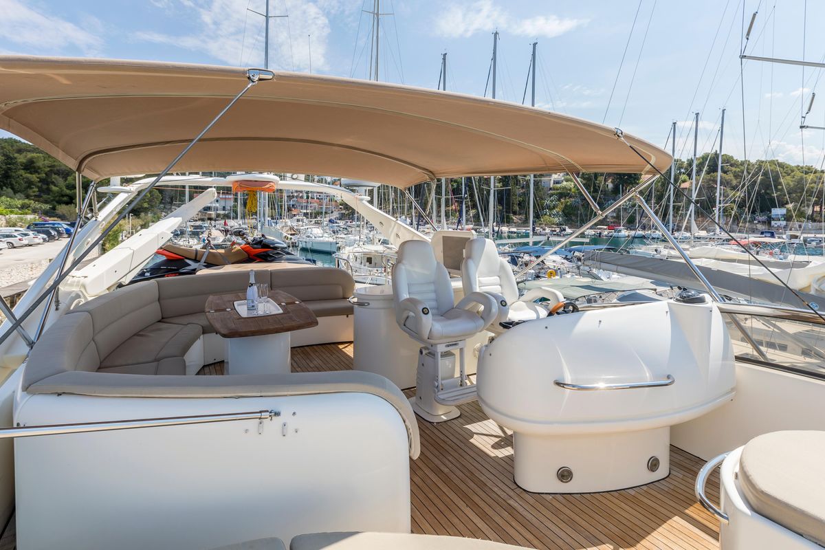 2000 Sunseeker 84 