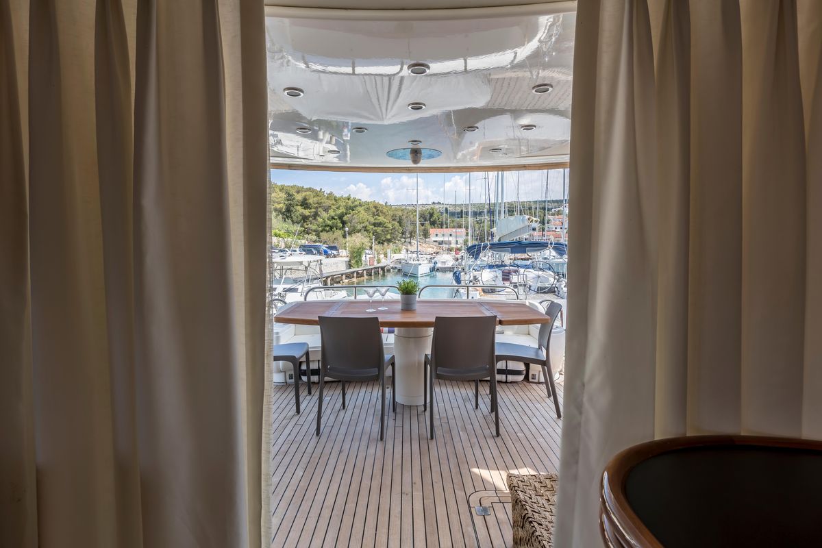 2000 Sunseeker 84 