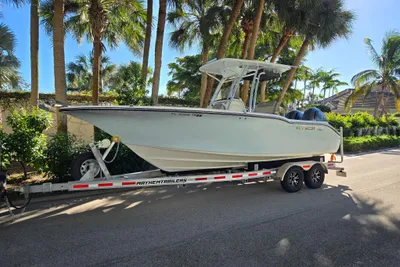 Key West 244 Center Console