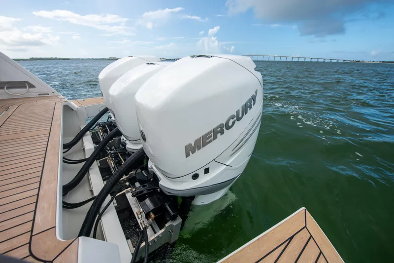  Yacht Photos Pics Twin Mercury outboard engines on a 2020 Pardo Yachts P38, cruising on open water.