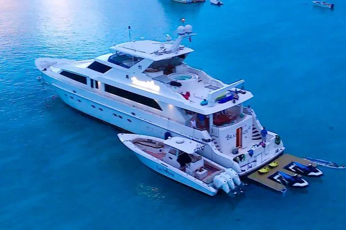 Brandi Wine Yacht Photos Pics 