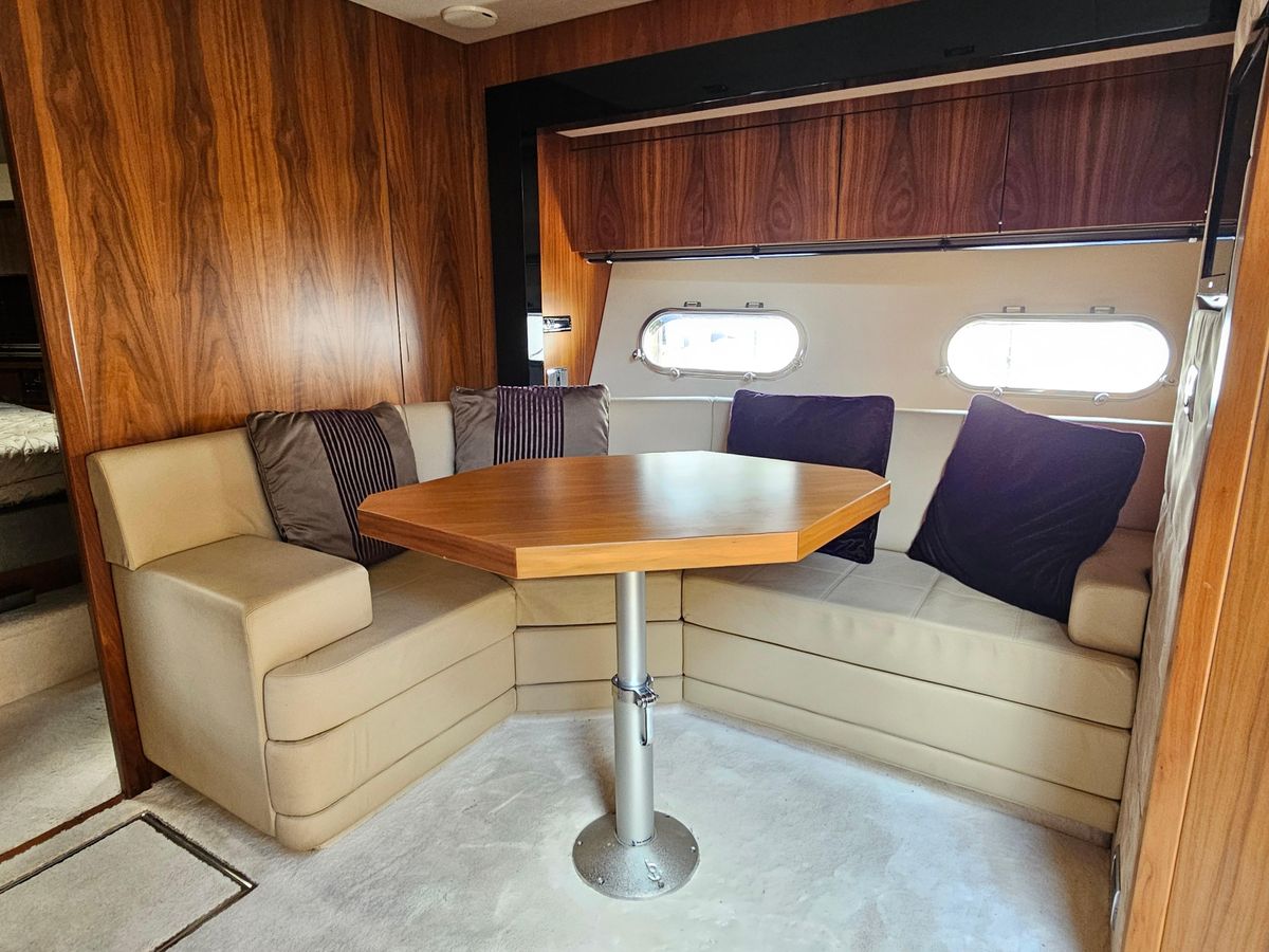 2010 Sunseeker 65 