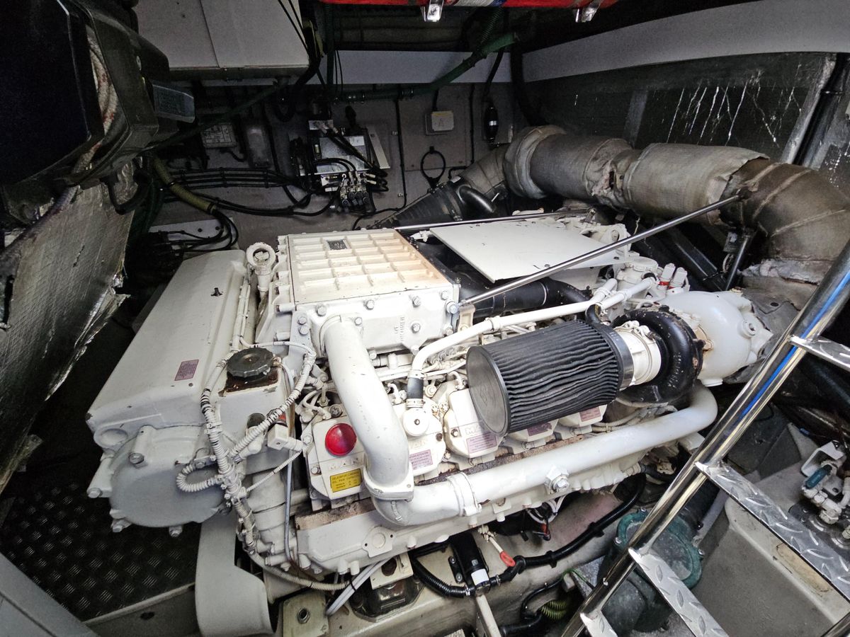 2010 Sunseeker 65 