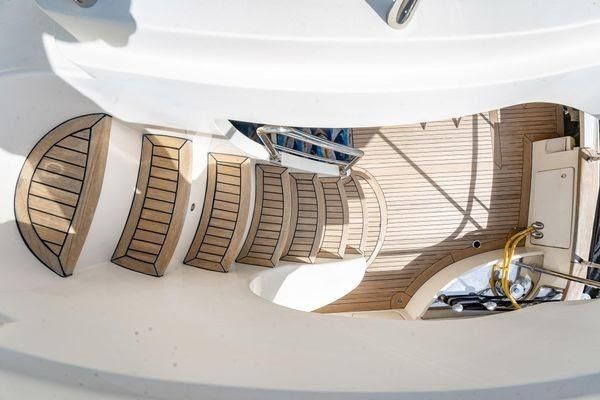 2003 Azimut 80 