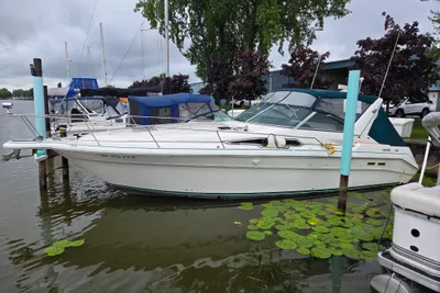 Sea Ray 330 Sundancer
