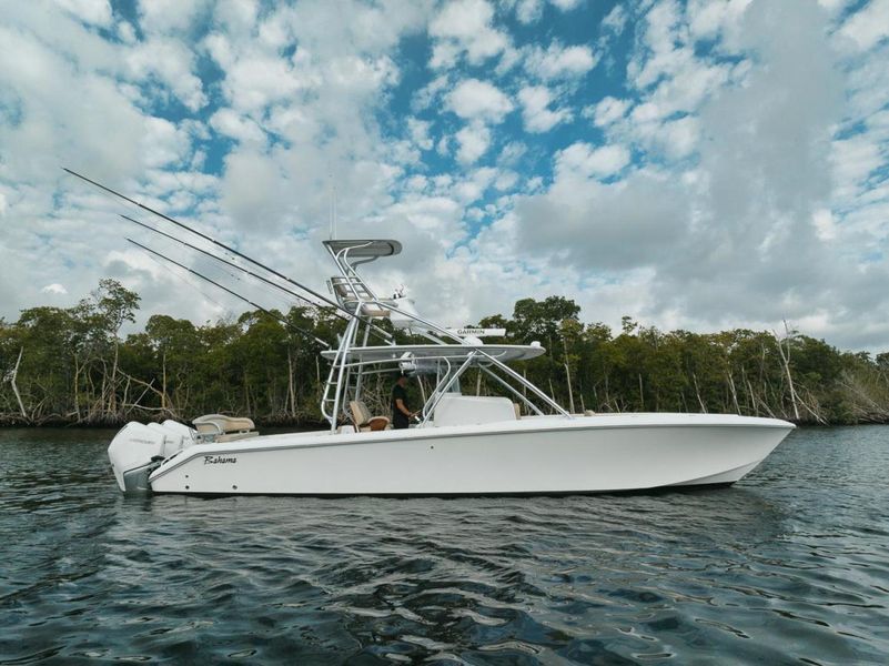 2017 Bahama 37