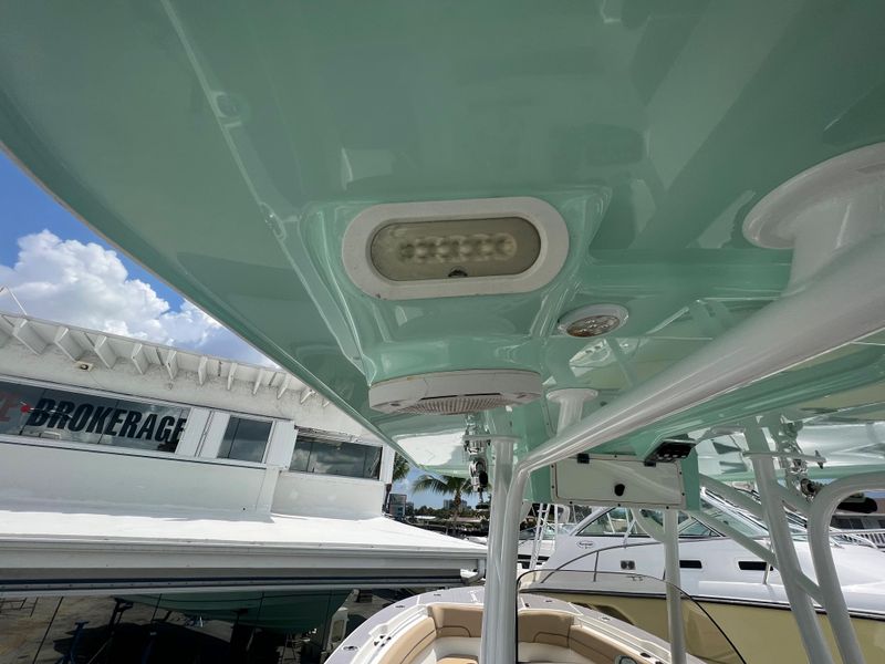 2019 NauticStar 28XS