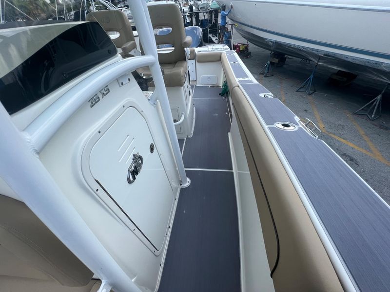 2019 NauticStar 28XS