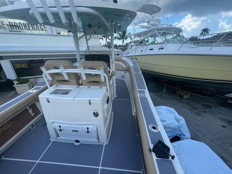 2019 NauticStar 28XS